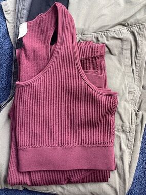 Maternity clothes bundle - Two Piece Workout fit & Pants